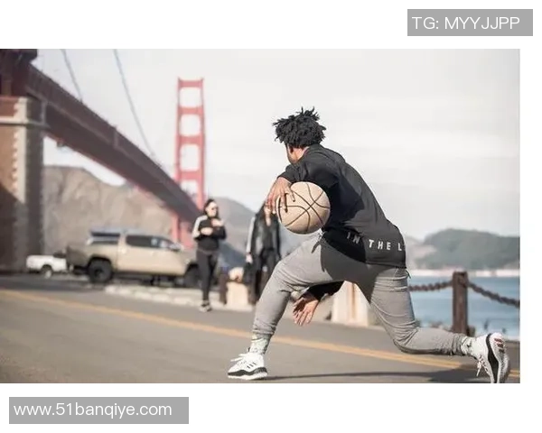 深入分析杭州滑板队区域防守战术的特点与应用策略